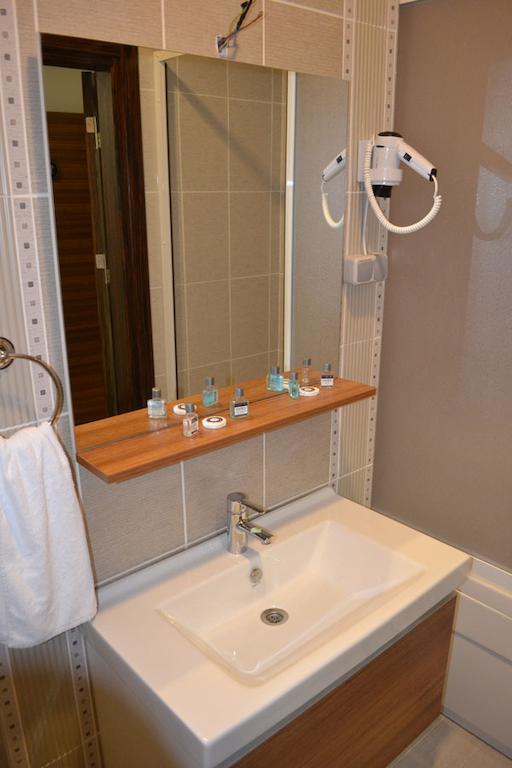 Ozdemir Hotel Pamukova 外观 照片